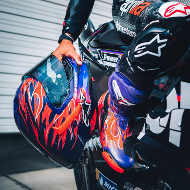 helmet SUPERTECH R10 FLYTE limited edition JORGE MARTIN, ALPINESTARS (purple/red) 2026