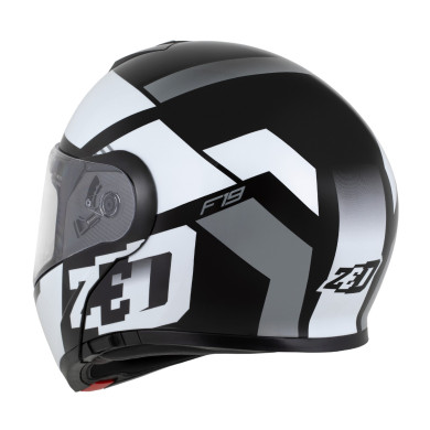 ECE 22.06 chin guard helmet with anti-fog visor and micrometric closure.